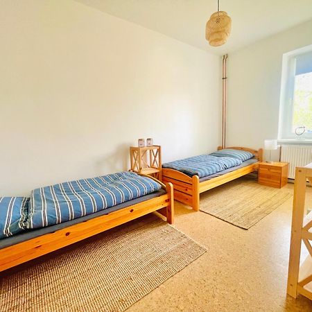 "Mts-Haus Zettemin" - 2 Familienfreundliche Ferienwohnungen In Mecklenburg 外观 照片